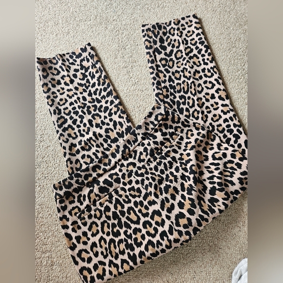 Kate Spade Straight Leg Ankle Length Animal Print Pant With Side Zip Size 8 - Picture 5 of 7